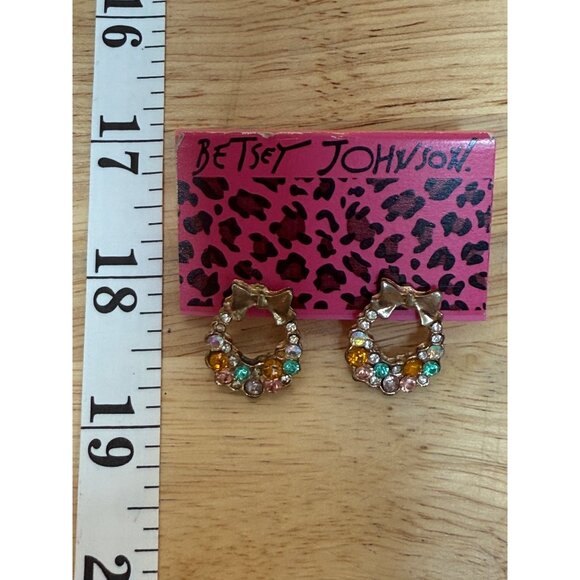 Betsey Johnson Wreath Earrings With Multicolor Crystals & Gold Bow Design Pierce - Picture 6 of 7